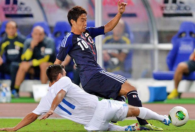 
                <strong>Gruppe C: Japan</strong><br>
                Japan, angeführt vom ehemalige BVB-Star Shinji Kagawa, ist gespickt mit zahlreichen Akteuren aus der Bundesliga. Die Asiaten setzen sich in ihrer Gruppe souverän vor Australien durch und könnten in dieser Gruppe den Sprung ins Achtelfinale schaffen
              