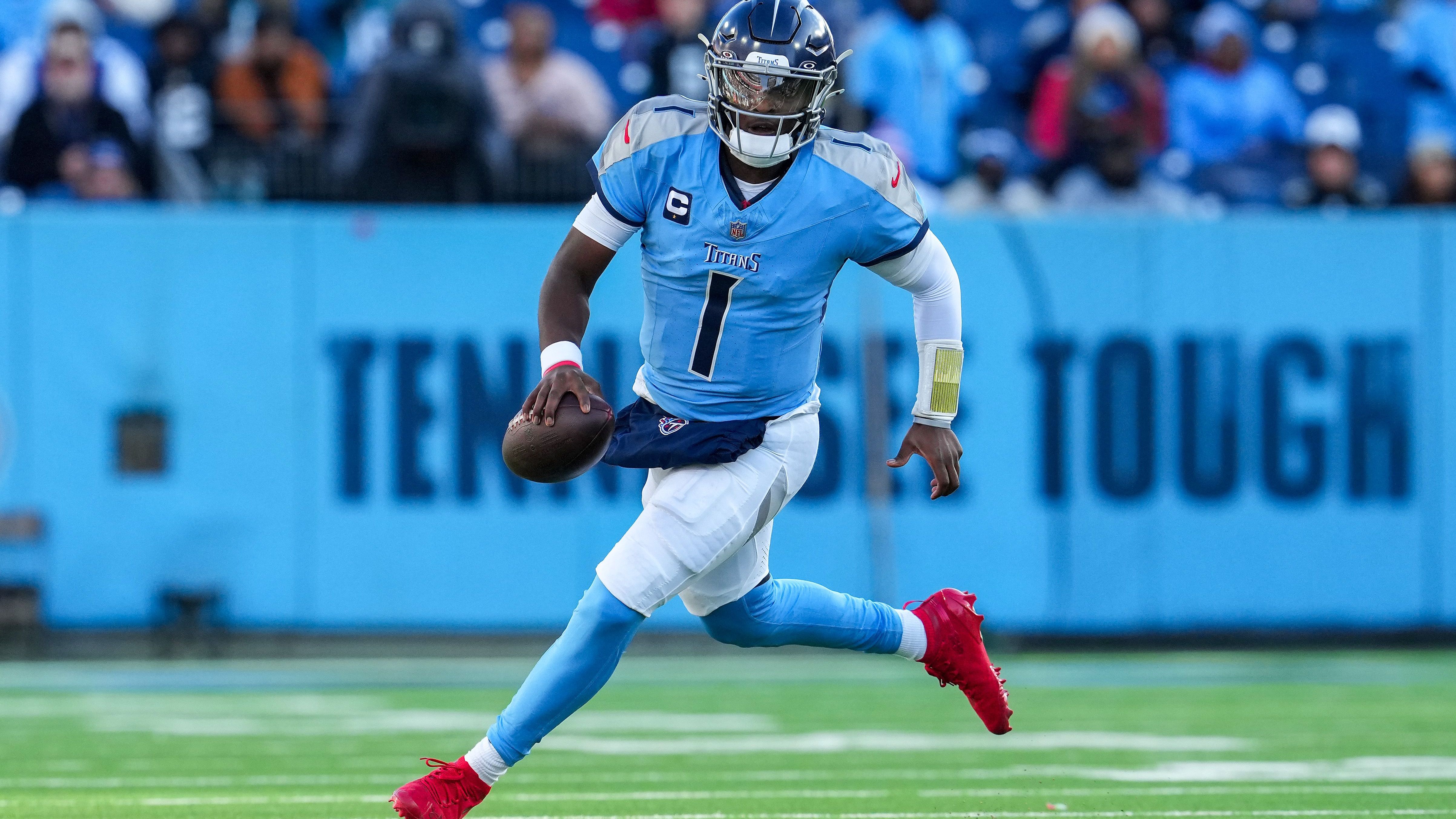 <strong>Tennessee Titans (1-11)</strong><br>Für Nummer 1 Pick Cam Ward heißt es im ersten Jahr Lernen, Lernen, Lernen. Und in den Playoffs Zuschauen. Für Tennessee ist nach der 3:25-Niederlage gegen die Jacksonville Jaguars Platz 1 in der Division oder 7 in der AFC nicht mehr erreichbar.