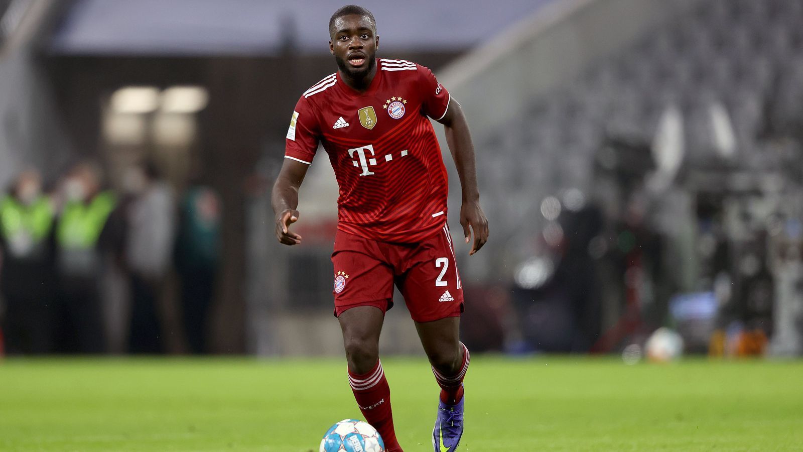 
                <strong>Dayot Upamecano</strong><br>
                Wird in der 80. Minute eingewechselt. Ohne Note
              