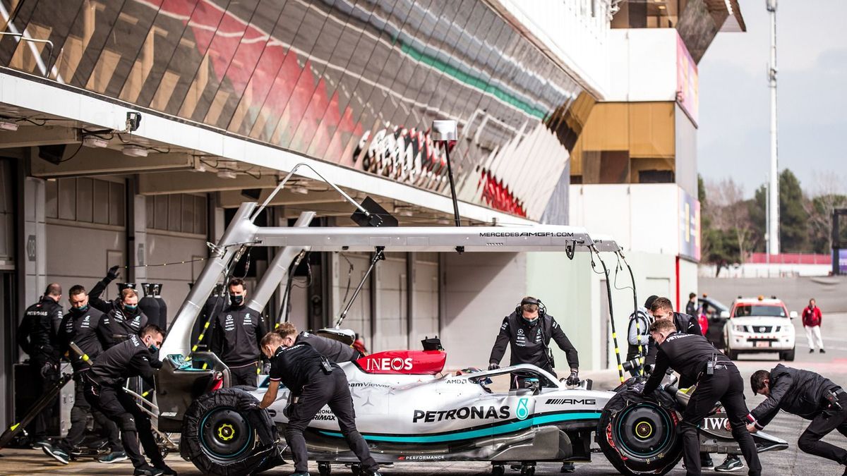 Nach dem Barcelona-Test im Februar (Foto) wird diese Woche in Sachir getestet