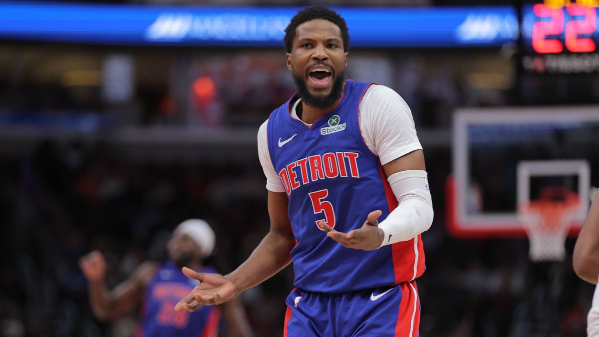 CHICAGO, IL - FEBRUARY 12: Malik Beasley 5 of the Detroit Pistons reacts to a call during the second half against the Chicago Bulls on February 12, 2025 at the United Center in Chicago, Illinois. (...