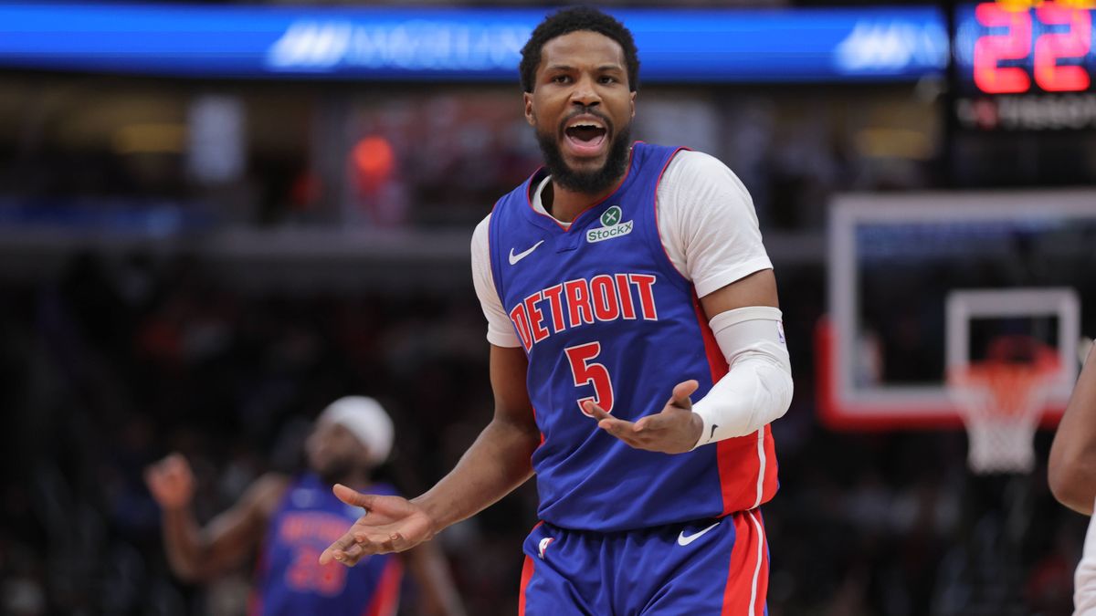 CHICAGO, IL - FEBRUARY 12: Malik Beasley 5 of the Detroit Pistons reacts to a call during the second half against the Chicago Bulls on February 12, 2025 at the United Center in Chicago, Illinois. (...