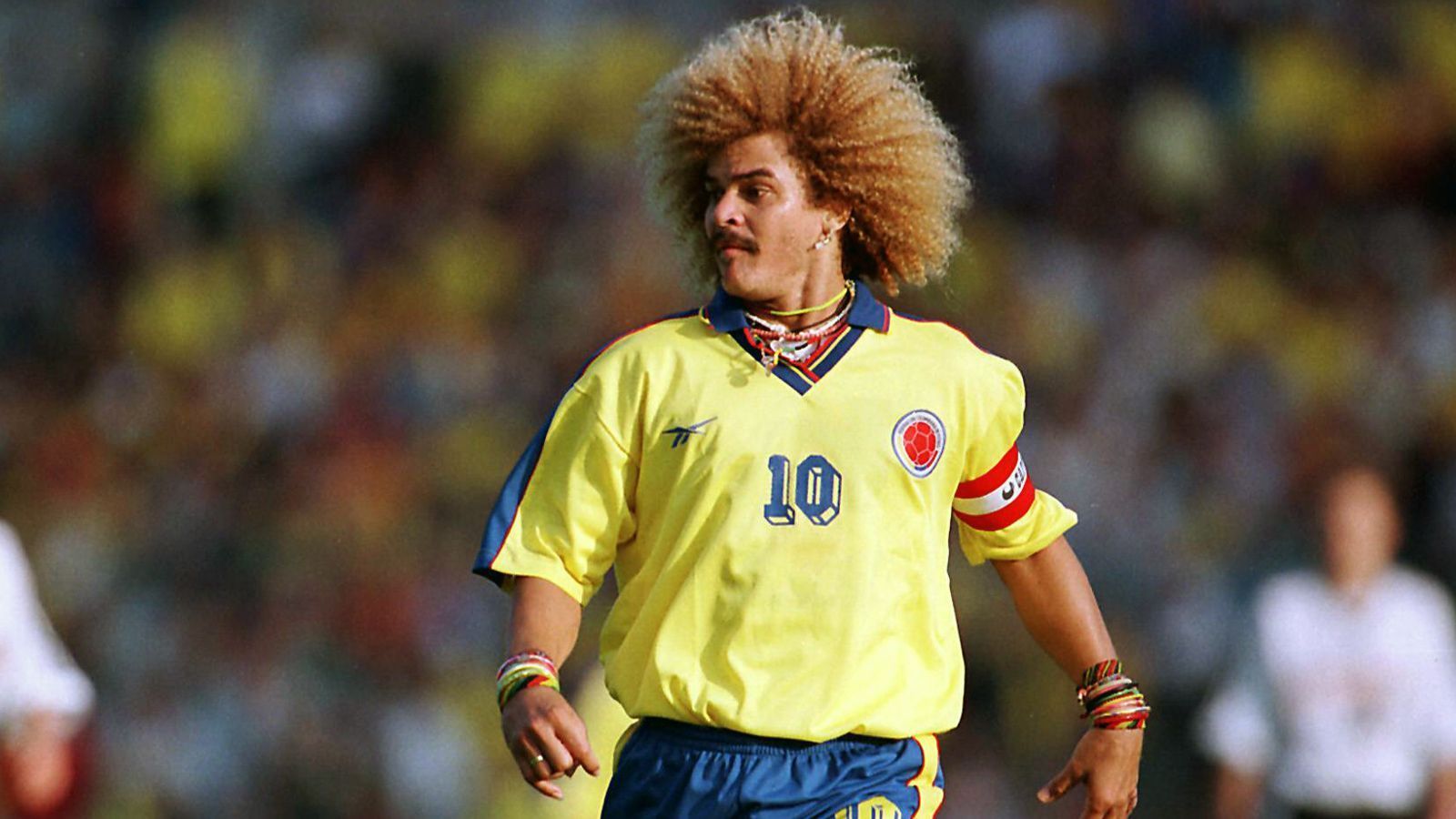 
                <strong>Kolumbien: Carlos Valderrama</strong><br>
                111 LänderspieleDebüt am 27. Oktober 1985 gegen Paraguay (0:3)
              