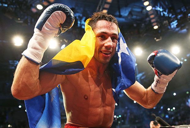 
                <strong>Abbekommene Treffer pro Runde</strong><br>
                Auch ein Felix Sturm bekommt mal etwas ab. Bis zu 45 Schläge kassiert Sturm in einer Runde, wie zum Beispiel gegen Oscar de la Hoya im Jahr 2004. (Quelle: BamS)
              