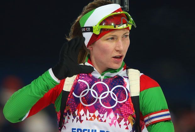 
                <strong>Biathlon Massenstart 12,5 Km: Gold Darja Domratschewa - Weißrussland</strong><br>
                Die Dominatorin im Biathlon schlägt5 erneut zu: Darja Domratschewa hat als erste Biathletin in der Geschichte Olympischer Winterspiele das Gold-Triple geschafft.
              