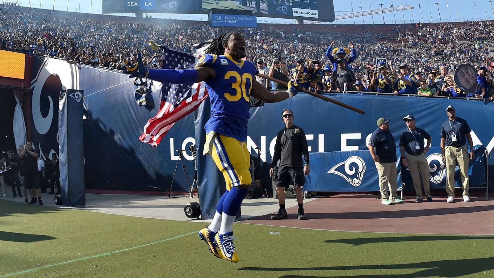 
                <strong>Platz 5: Todd Gurley</strong><br>
                Position: Running BackTeam: Los Angeles RamsPlatzierung im Vorjahr: 6
              