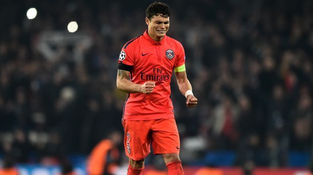 
                <strong>Thiago Silva (Paris Saint-Germain)</strong><br>
                Thiago Silva - Paris Saint-Germain. Der Kapitän von Paris Saint Germain steht fünf Mal über 90 Minuten auf dem Platz und führt sein Team ungefährdet ins Achtelfinale. Silva sammelt zudem bisher nur eine Gelbe Karte, was sich im weiteren Verlauf des Wettbewerbs noch auszahlen könnte. 
              