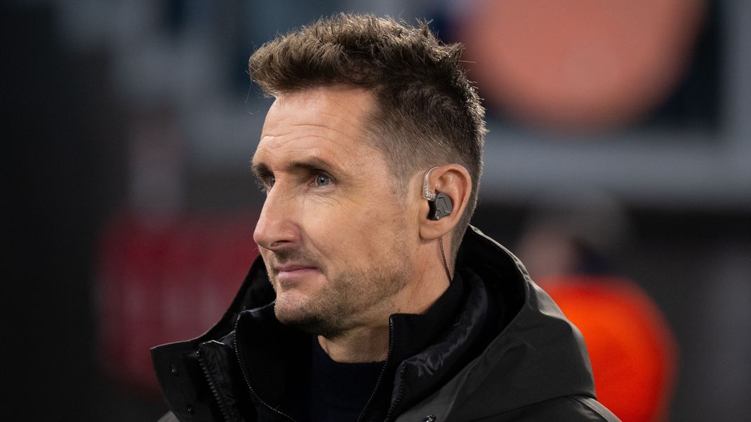 Am Dienstag (11. Juni) verkündete der 1. FC Nürnberg den Trainerwechsel. Miroslav Klose wird zukünftig den Verein trainieren.
