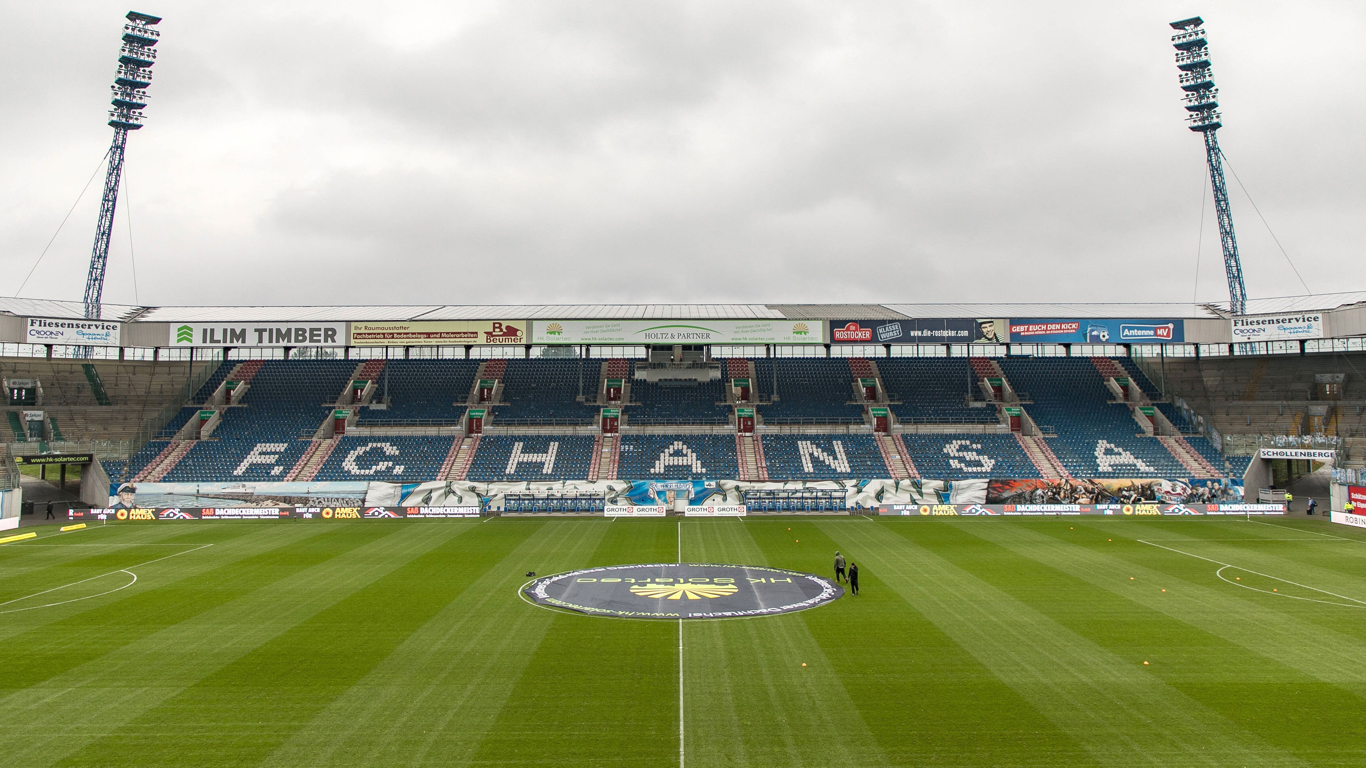 
                <strong>Hansa Rostock - 1. FC Heidenheim</strong><br>
                Anstoß: Sonntag, 8. August, 18:30 UhrStadion: OstseestadionZuschauer erlaubt: 15.000
              