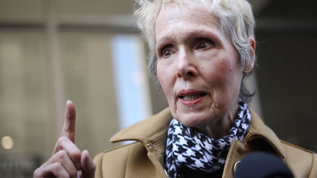 E. Jean Carroll zieht gegen Donald Trump vor Gericht.