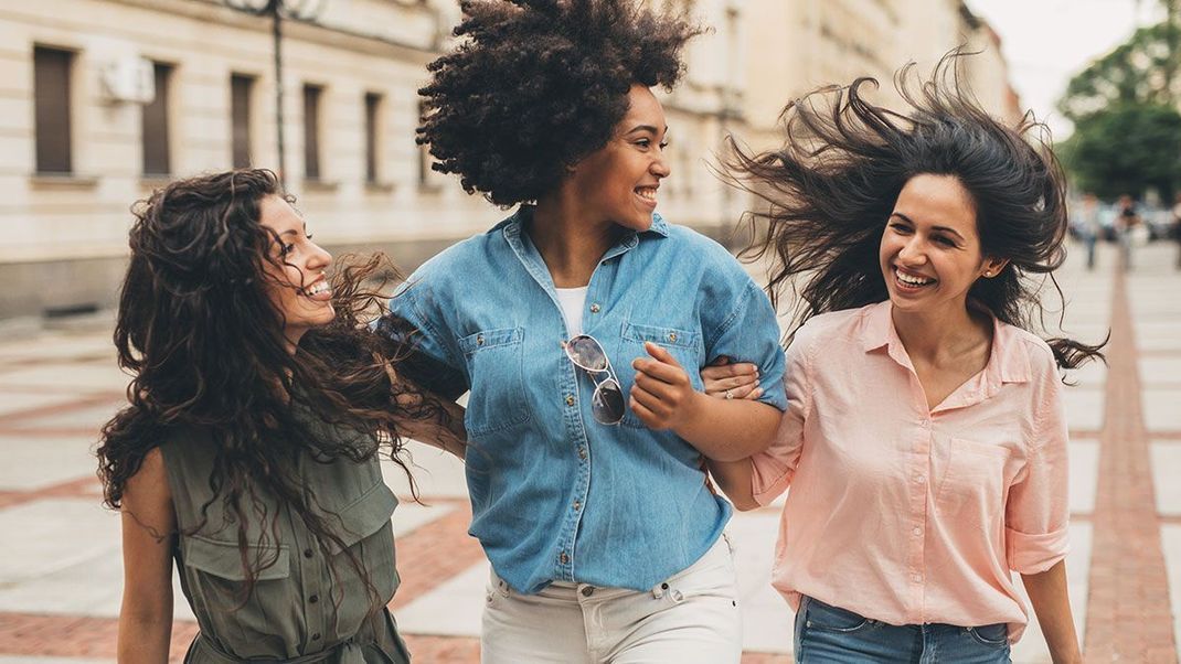 Braune Haare sind nicht gleich braune Haare – wir verraten euch die Unterschiede zwischen Schokobraun, Haselnussbraun, Aschbraun und Co.