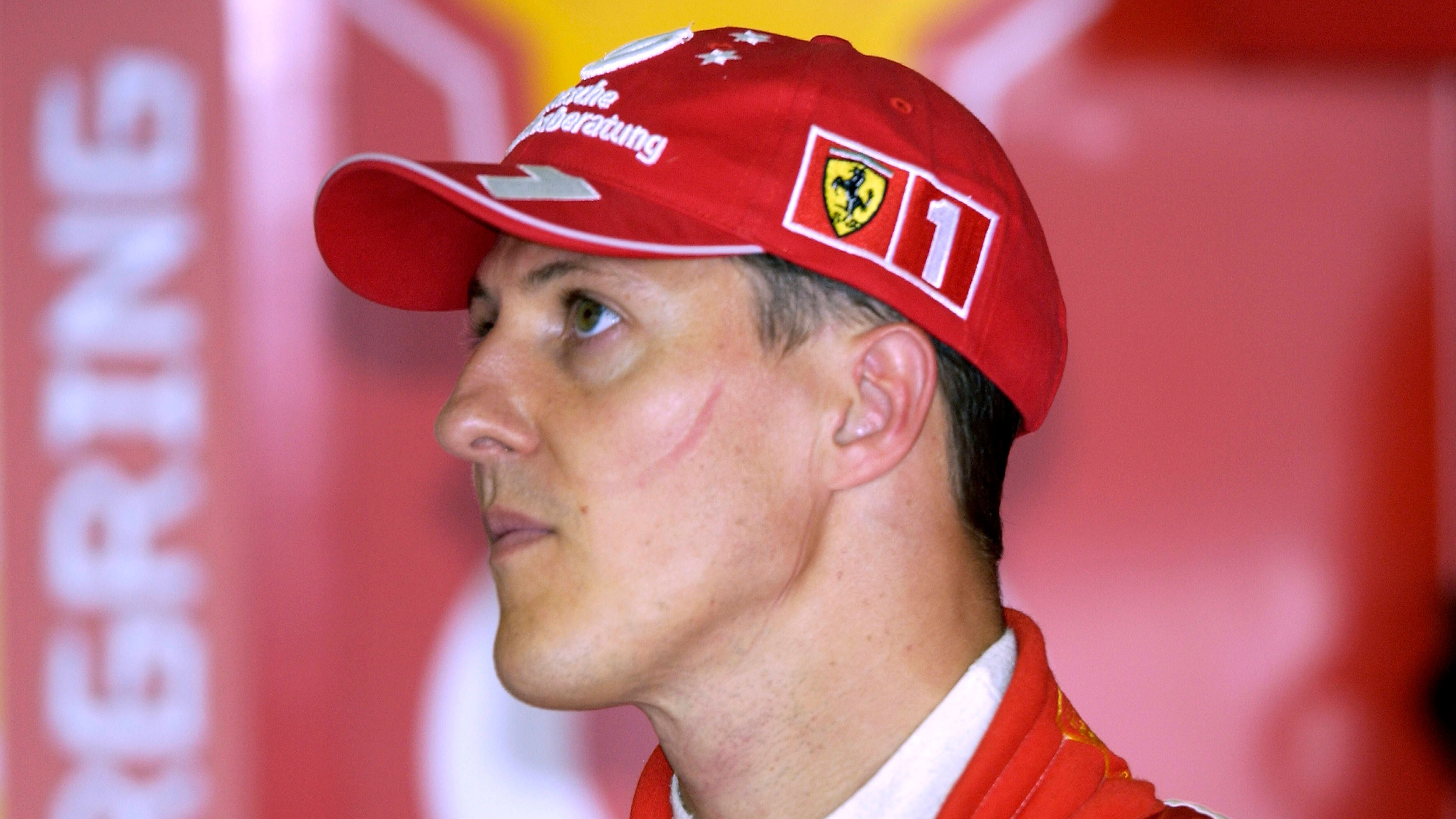 <strong>Platz 1: 2002 (Michael Schuhmacher)</strong><br>Noch ist Michael Schumacher der einzige Fahrer in der Geschichte, der fünf Rennen vor Saisonende die Weltmeisterschaft für sich entscheiden konnte. Beim Großen Preis von Deutschland am Hockenheimring konnte Schumi vor heimischem Publikum seinen fünften WM-Titel&nbsp;vor Teamkollege Barrichello&nbsp;perfekt machen.