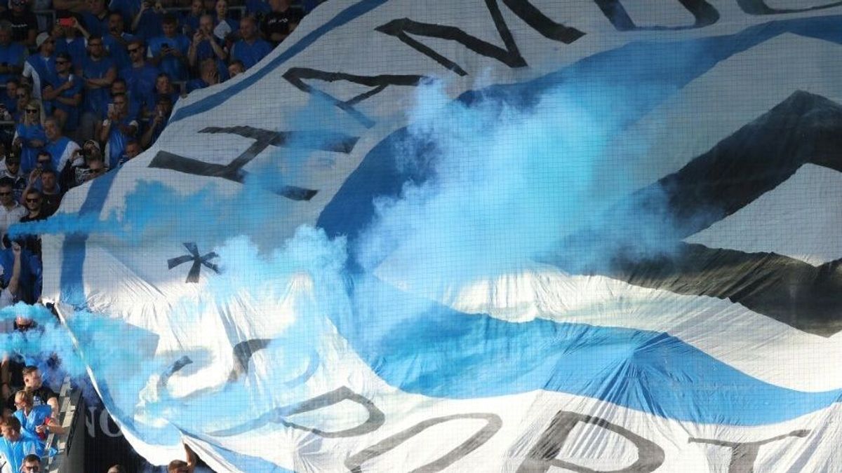 Der HSV durfte am Samstag kontrolliert Rauchtöpfe zünden