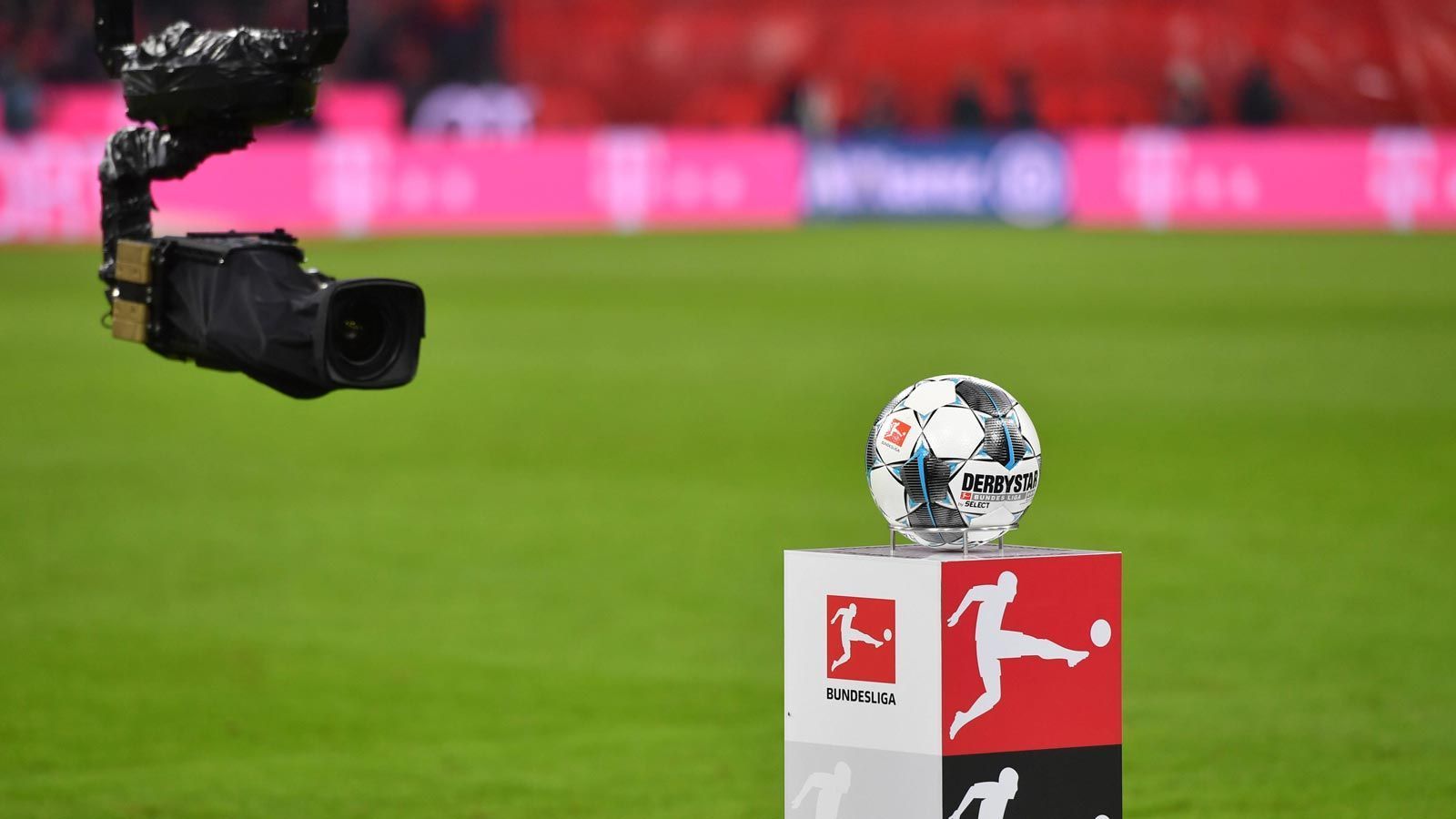 Bundesliga live Wer zeigt heute wann welche Spiele am 4