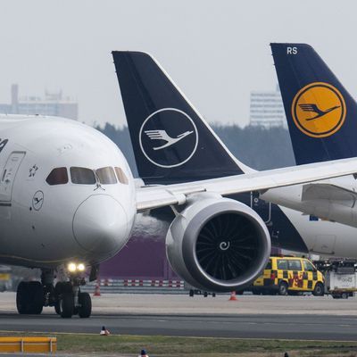 Die Lufthansa und das Bodenpersonal haben im Tarifkonflikt eine Einigung erzielt.
