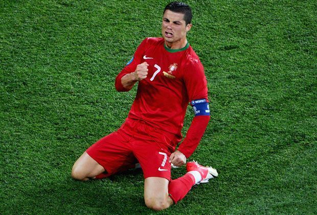 
                <strong>Portugal - Marktwert: 297,25 Millionen Euro</strong><br>
                Seht her, ich koste 100 Millionen Euro! Ausnahmefußballer Cristiano Ronaldo sorgt mit seinem hohen Marktwert für den neunten Platz Portugals.
              