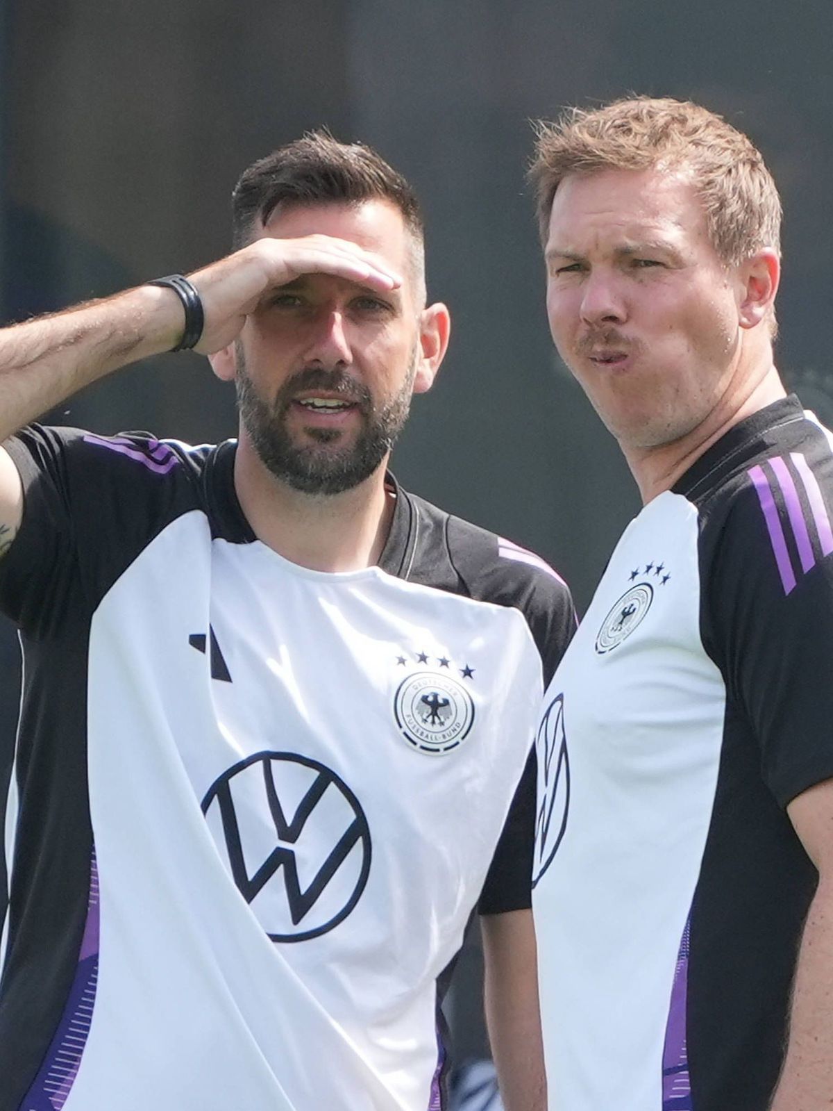 Bundestrainer Julian Nagelsmann (Deutschland Germany) mit Co-Trainer Assistenztrainer Benjamin Glück (Deutschland Germany) - Herzo Base 01.06.2025: Deutsche Nationalmannschaft Nations League Finalr...