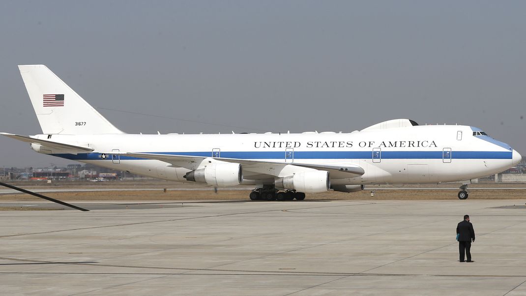 Das amerikanische Doomsday Plane ist eine Boeing 747 E-4B.