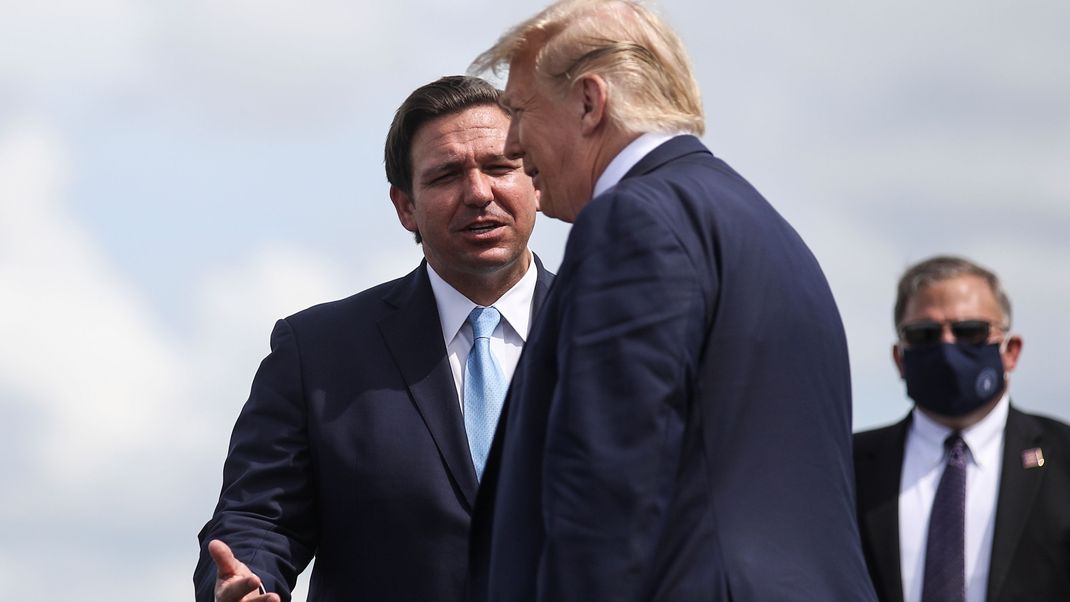 Erst Erzrivalen, dann Frühstücks-Date: Trump und DeSantis (hier im Jahr 2020) sollen in Miami gemeinsam Zeit verbracht haben.