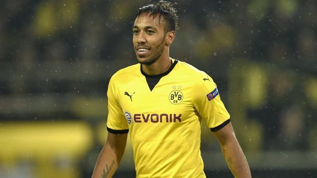 
                <strong>Stürmer: Pierre-Emerick Aubameyang</strong><br>
                Stürmer: Pierre-Emerick Aubameyang. Der Torjäger vom Dienst in Reihen des BVB schlug auch gegen Qäbälä zu - was auch sonst. Aber: Der Gabuner hätte mindestens noch ein, zwei Tore machen müssen. Jedoch ließ er teilweise beste Chancen aus. Für einen Stürmer seines Kalibers ist das unbefriedigend. ran-Note: 3
              