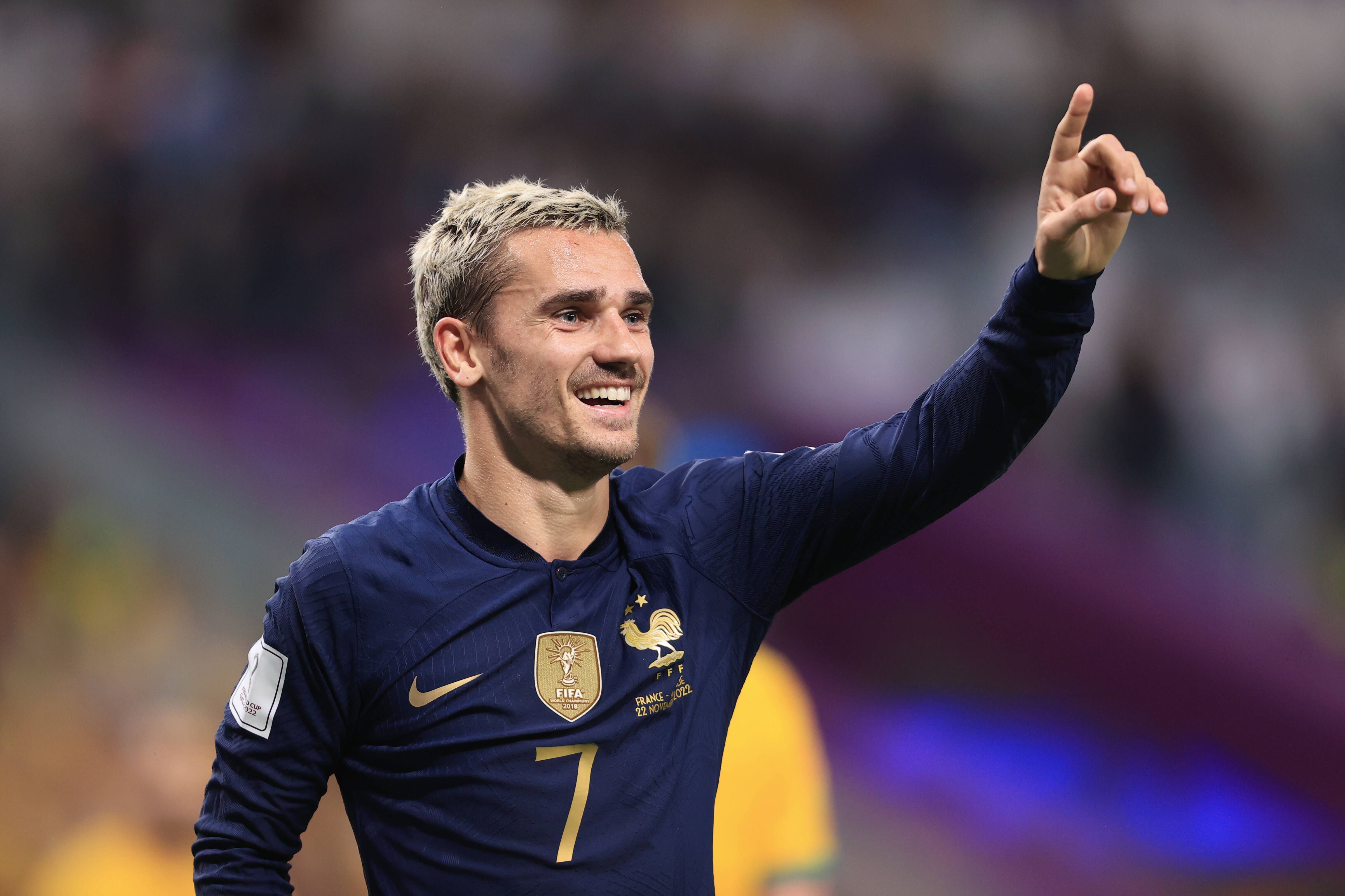 
                <strong>Mittelfeld: Antoine Griezmann (31, Frankreich)</strong><br>
                &#x2022; Einsätze: 7 (538 Spielminuten)<br>&#x2022; Scorerpunkte: 3 Assist<br>&#x2022; Passquote: 88 % (364 von 413)<br>&#x2022; Länderspiele: 117<br>&#x2022; Verein: Atletico Madrid<br>
              