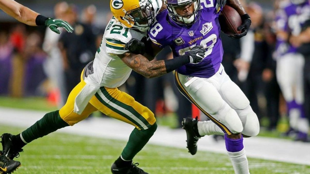 New Orleans verpflichtet Running Back Peterson (r.)