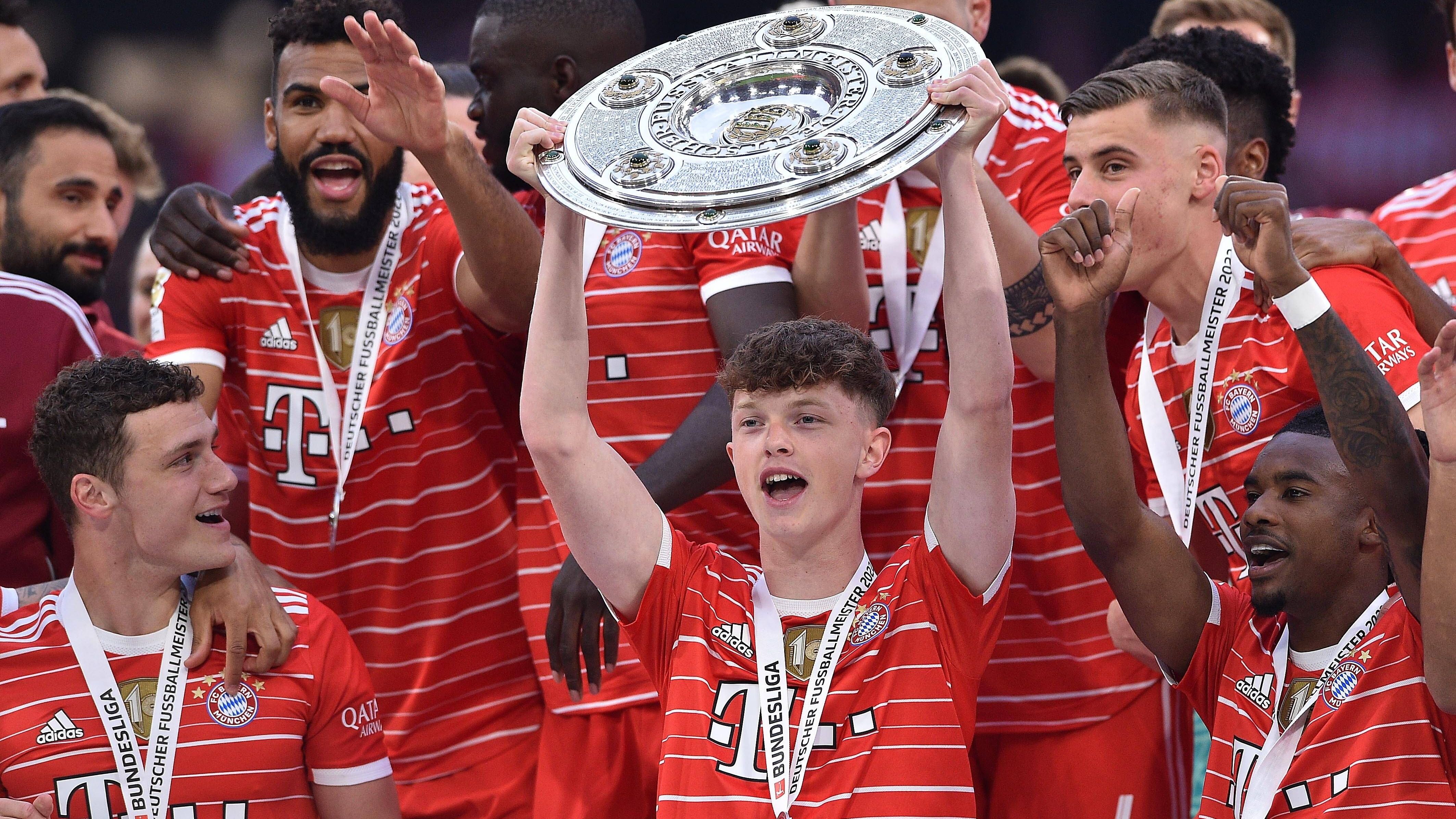 <strong>Paul Wanner (FC Bayern München)</strong><br>Nach der Verletzung von Jamal Musiala bleibt es jedoch fraglich, ob der deutsche Rekordmeister sein Talent verleiht. Falls ja, erwartet die Borussia eine ordentliche Konkurrenz - vor allem aus der Bundesliga. Neben Werder Bremen und dem VfB Stuttgart soll aber wohl auch die PSV Eindhoven ein Auge auf Wanner geworfen haben.