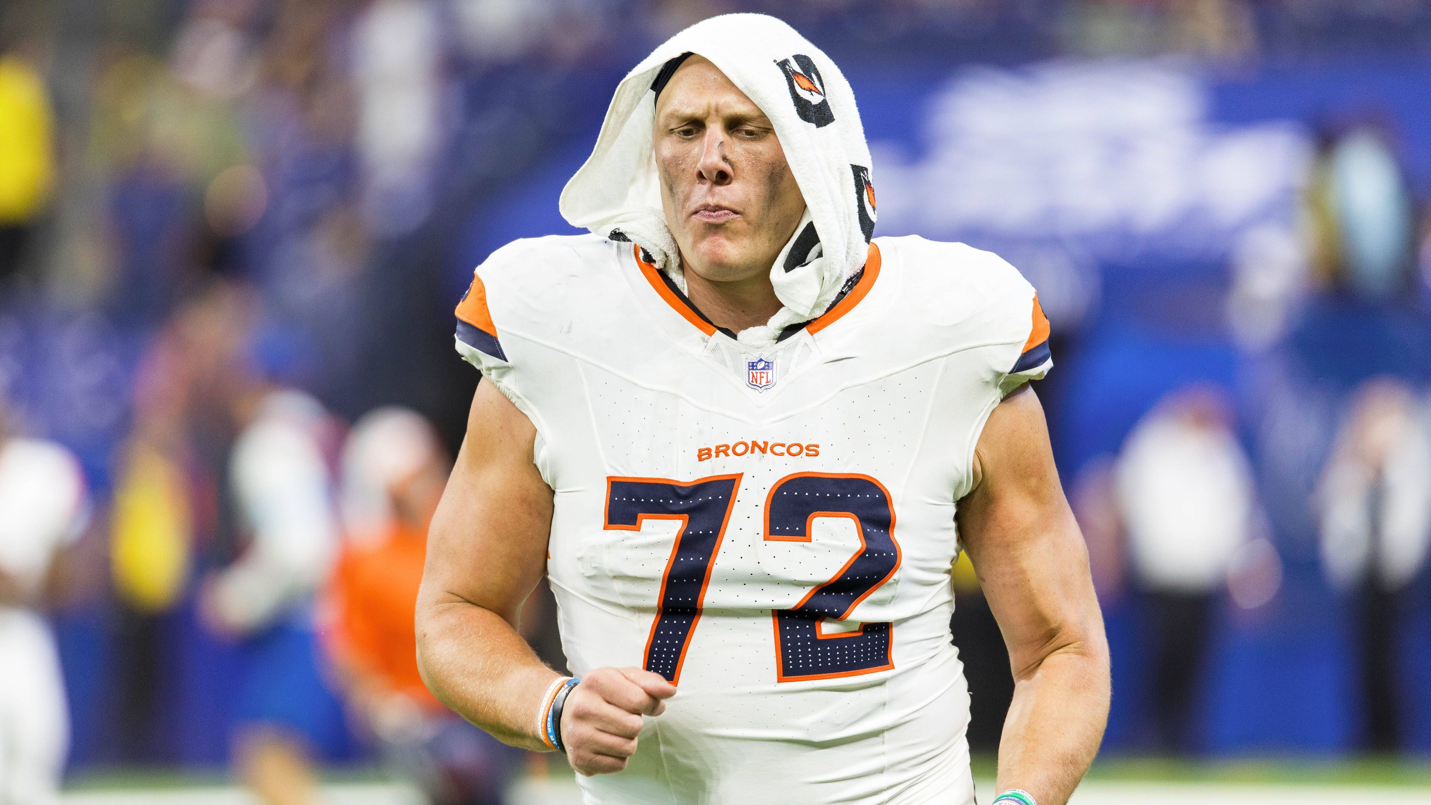 <strong>Denver Broncos: Garett Bolles (OT)</strong><br>Mit Rookie-Quarterback Bo Nix wird Bolles wertvoller denn je im Broncos-Roster, seine Fähigkeiten als außergewöhnlicher Blind Side Protector sind gefragt. In sechs seiner letzten sieben Saisons ließ Bolles weniger als fünf Sacks zu - sollte er diese Statistiken auch 2024 bestätigen, könnte es für den Pro Bowl reichen.