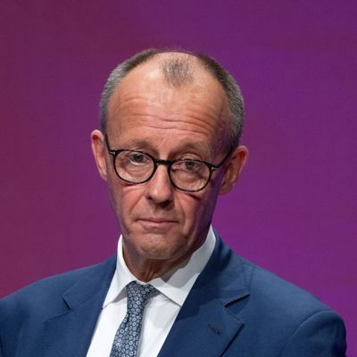 Nur jeder Fünfte (21 Prozent) hält Friedrich Merz, den Kanzler in spe, für vertrauenswürdig. 