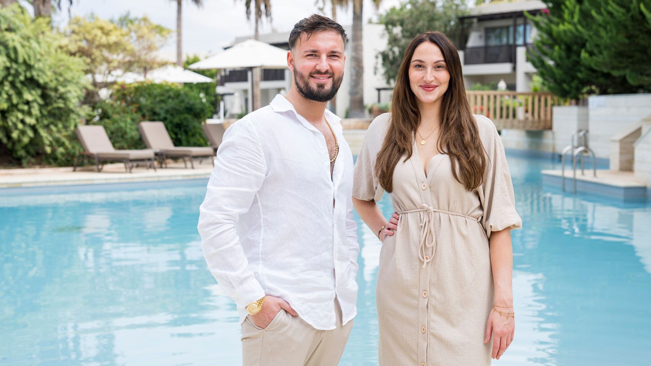 "In meiner Traumvorstellung ist mein Partner mein bester Freund", sagt die 30-jährige Lisa. Ob sie mit Oli die große Liebe findet? Er hofft jedenfalls, seinem dreijährigen Single-Dasein nun ein Ende zu setzen: "Ich glaube, Liebe ist die schönste Droge, die existiert."