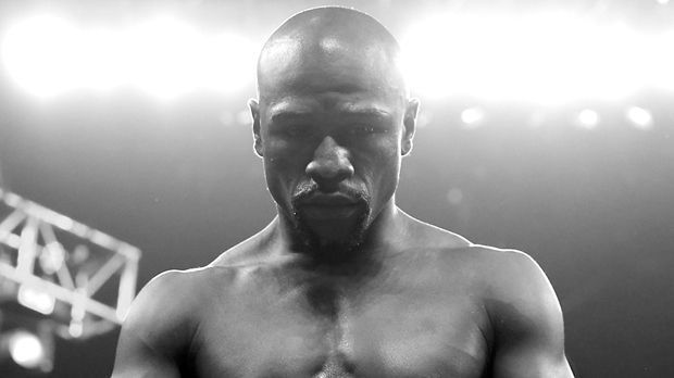 
                <strong>Floyd Mayweather</strong><br>
                Floyd Mayweather (49-0, 26 K.o.) galt lange als bester Boxer der Gegenwart - und zwar "Pound for Pound", also Gewichtsklassen-übergreifend. Nach dem Kampf gegen Manny Pacquaio und dem Rücktritt als aktiver Boxer werden die Karten im Box-Business neu gemischt. Wer ist der neue "P-4-P-König"? Wer sind die besten aktiven Boxern weltweit? ran-Kommentator und Box-Experte Tobias Drews nennt seine zehn Kandidaten ...
              