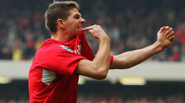 
                <strong>Mittelfeld: Steven Gerrard (FC Liverpool) - Stärke 93</strong><br>
                Mittelfeld: Steven Gerrard (FC Liverpool) - Stärke 93.
              