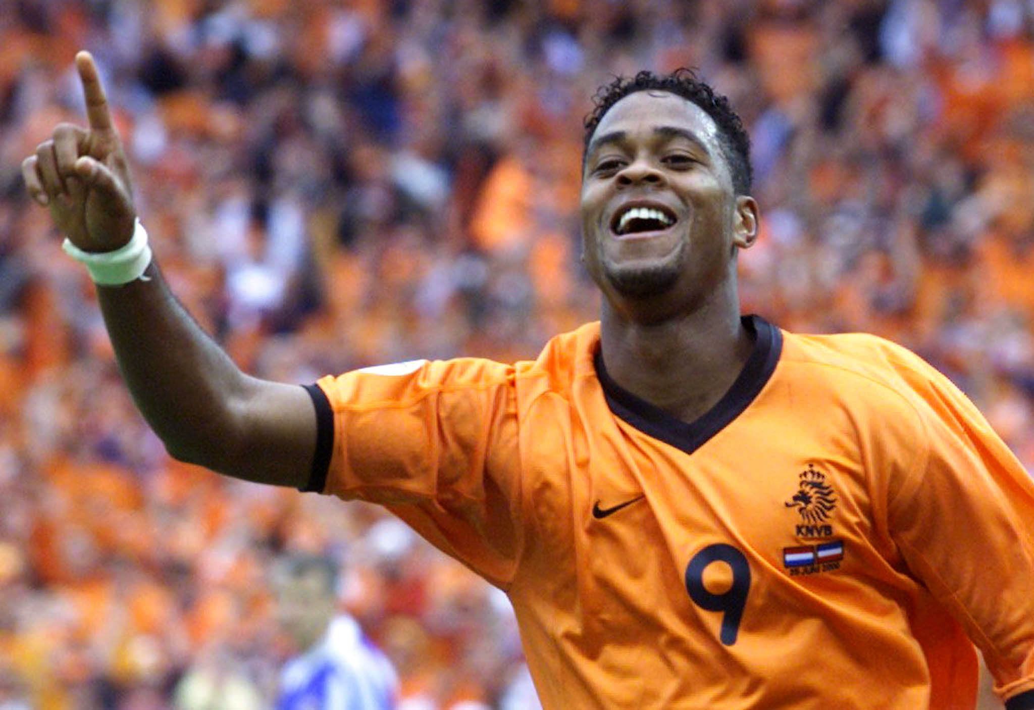 Platz 5: Zum Beispiel mit seinem Landsmann Patrick Kluivert - 6 Tore.