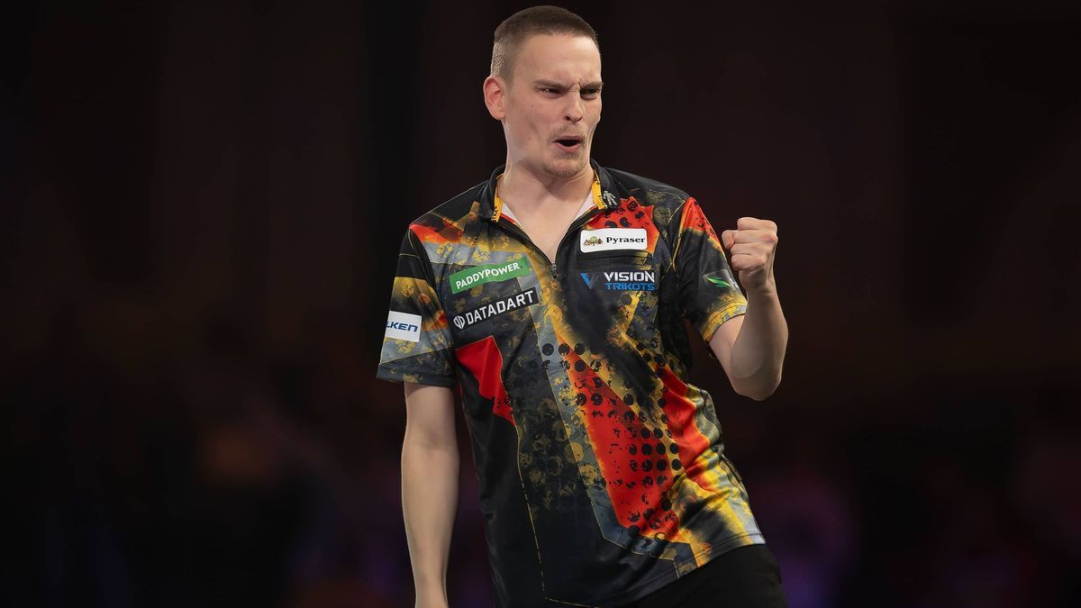 Paddy Power 2025 World Darts Championship Ricardo Pietreczko (GER) reacts in his First Round match against Xiachen Zong (CHN) (not in picture) during the 2025 Paddy Power World Darts Championship a...