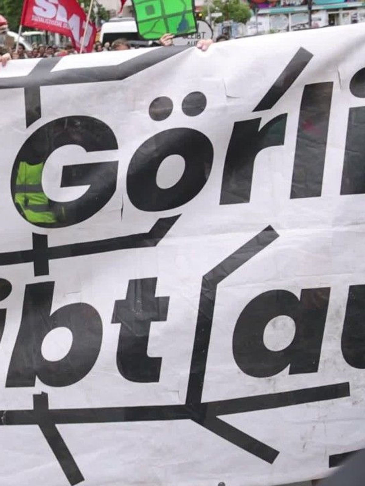 Demo gegen Zaunbau am Görlitzer Park