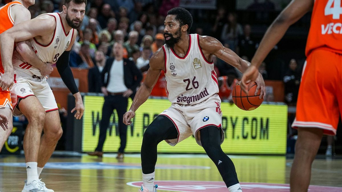 Mühsamer Sieg für Spencer Dinwiddie und die Bayern