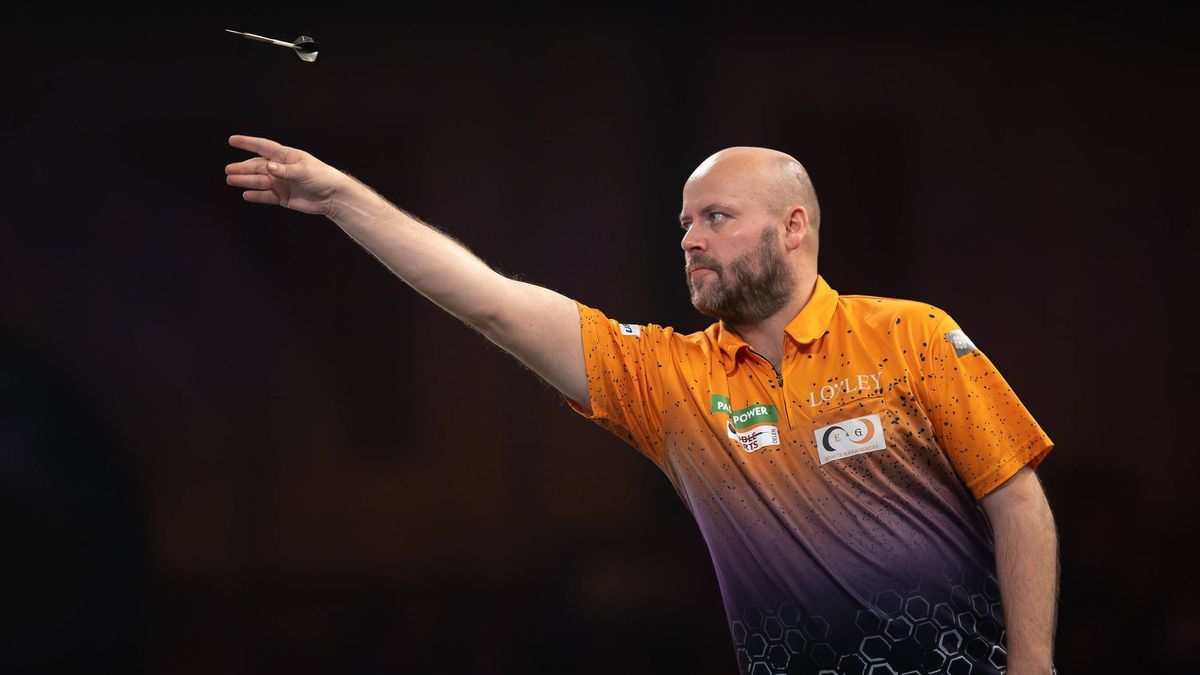 Paddy Power 2025 World Darts Championship Christian Kist (NED) in his First Round match against Madars Razma (LAT) (not in picture) during the 2025 Paddy Power World Darts Championship at Alexandra...