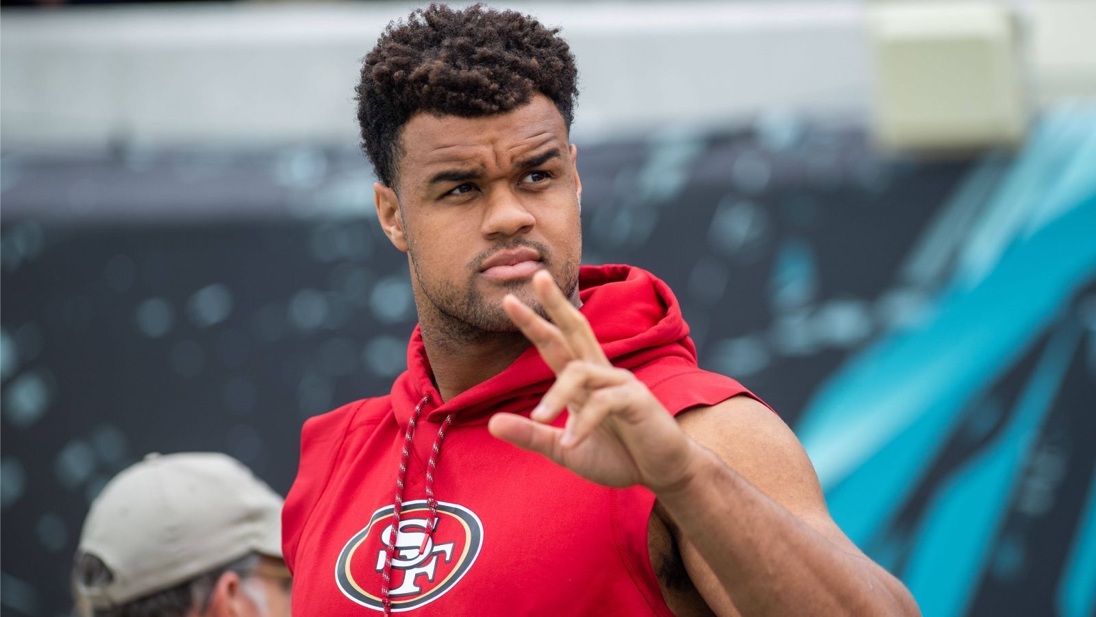 
                <strong>Arik Armstead</strong><br>
                Team: San Francisco 49ers -Position: Defensive End 
              