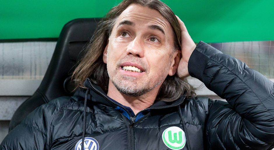 
                <strong> Verlierer: VfL Wolfsburg</strong><br>
                In der letzten Saison gelang der Klassenerhalt erst in der Relegation. Und auch diese Saison scheint der VfL Wolfsburg wieder gegen den Abstieg zu kämpfen. Dabei ging die Mannschaft mit vielen Top-Spielern wie Yunus Malli, Daniel Didavi, Maximilian Arnold und dem nun nach Stuttgart abgegebenen Mario Gomez in die Saison. Das beweist: Geld schießt eben doch keine Tore.
              