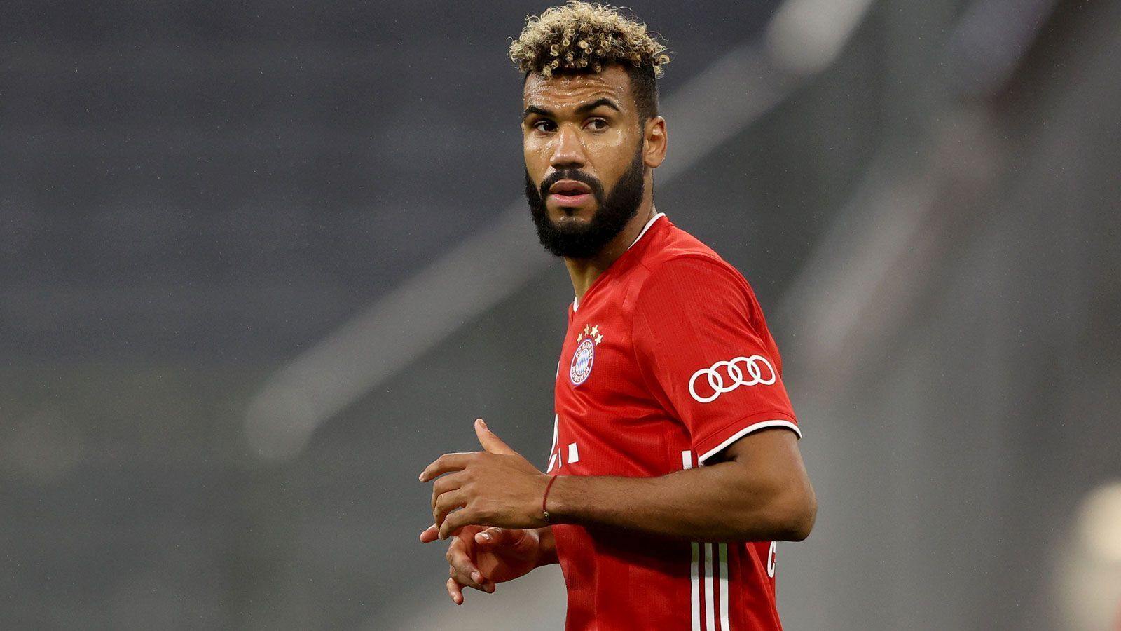 
                <strong>Eric Maxim Choupo-Moting</strong><br>
                In der 74. Minute für Müller eingewechselt. Ohne nennenswerte Szenen, hat aber auch nicht genug Zeit, sich auszuzeichnen. ran-Note: 4
              