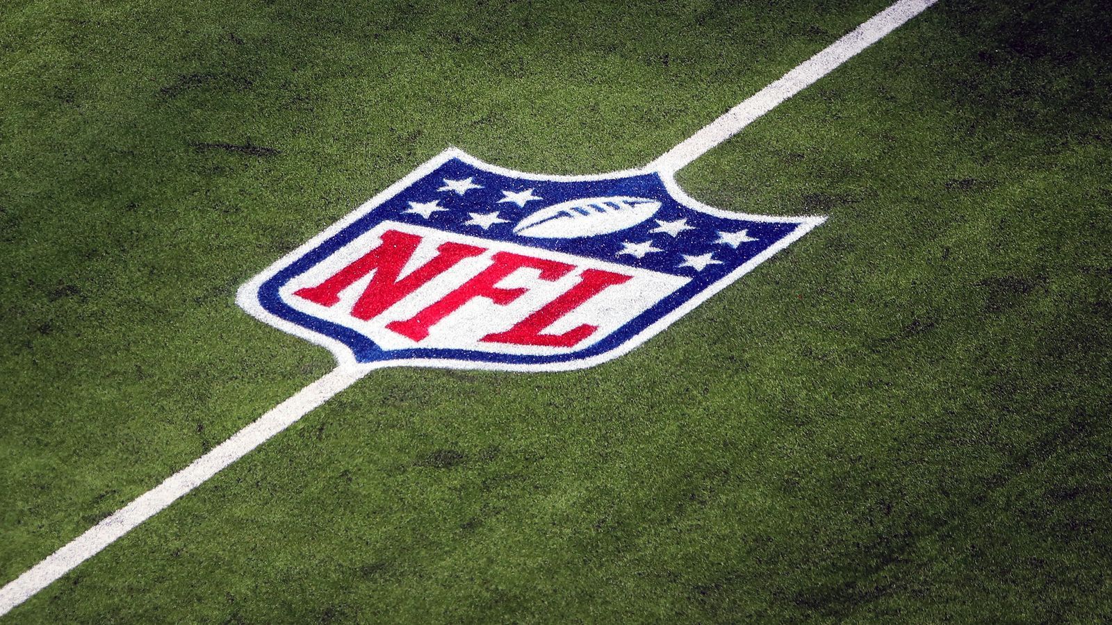 <strong>Was bedeutet Netto-Ruhezeit?</strong><br>Die Nettoruhezeit ist die zusammengerechnete Summe der Ruhezeitvorteile der einzelnen Spiele im Verlauf der gesamten NFL-Saison. Ein Ruhezeitvorteil beschreibt die Anzahl der zusätzlichen Tage, die ein Team zur Erholung und Vorbereitung auf sein Spiel gegenüber dem Gegner hat. Diese kann z.B. durch die Bye Week oder Montag- bzw. Donnerstagabendspiele beeinflusst werden.