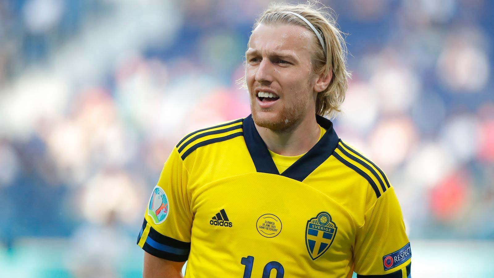 
                <strong>Gruppe E: Schweden ... (4 Punkte/1:0 Tore)</strong><br>
                 ... ist bereits für das Achtelfinale qualifiziert. Bei einem Sieg gegen Polen würde Schweden die Gruppe sicher als Erster abschließen.
              