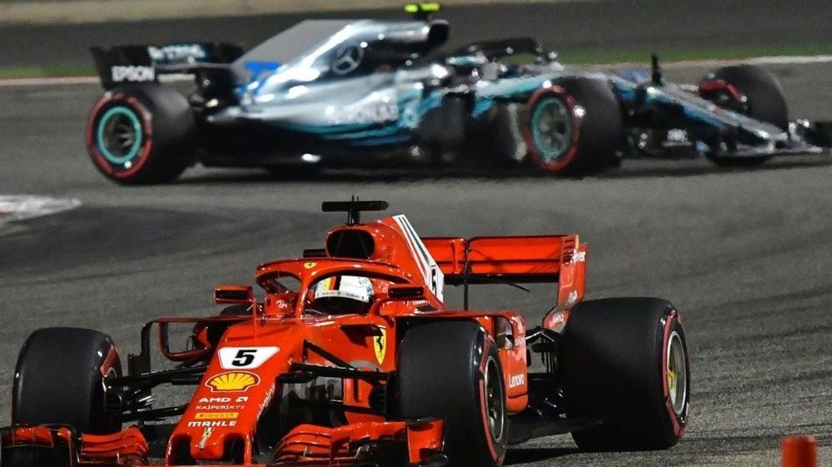 Sebastian Vettel gewinnt in Bahrain vor Valtteri Bottas