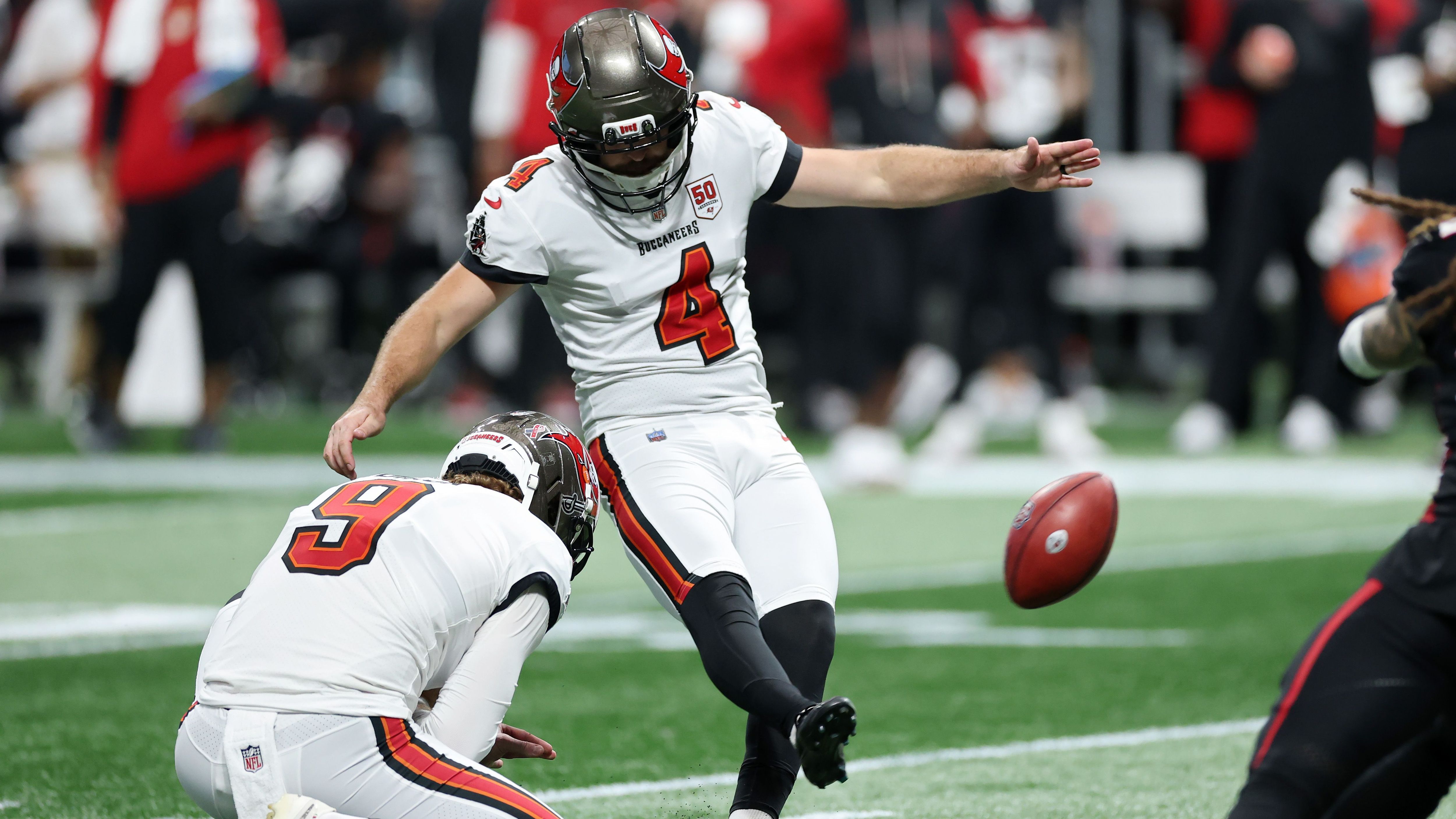 <strong>Chase McLaughlin - 65 Yards</strong><br>Mit einem Field Goal aus 65 Yards hält Chase McLaughlin bis heute den Rekord für das längste Field Goal, dass außerhalb eines Dome-Stadions erzielt wurde.