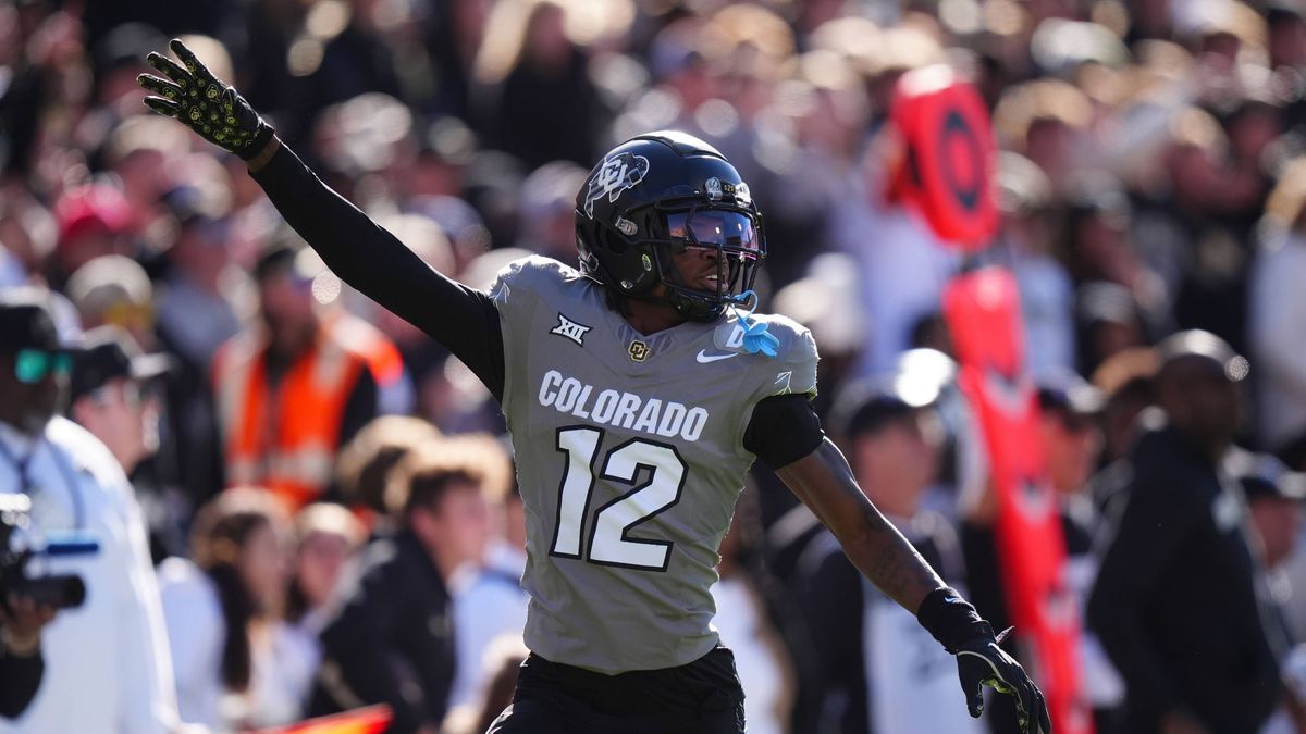 NCAA, College League, USA Football: Utah at Colorado Nov 16, 2024; Boulder, Colorado, USA; Colorado Buffaloes wide receiver Travis Hunter (12) calls for the ball in the first quarter against the Ut...