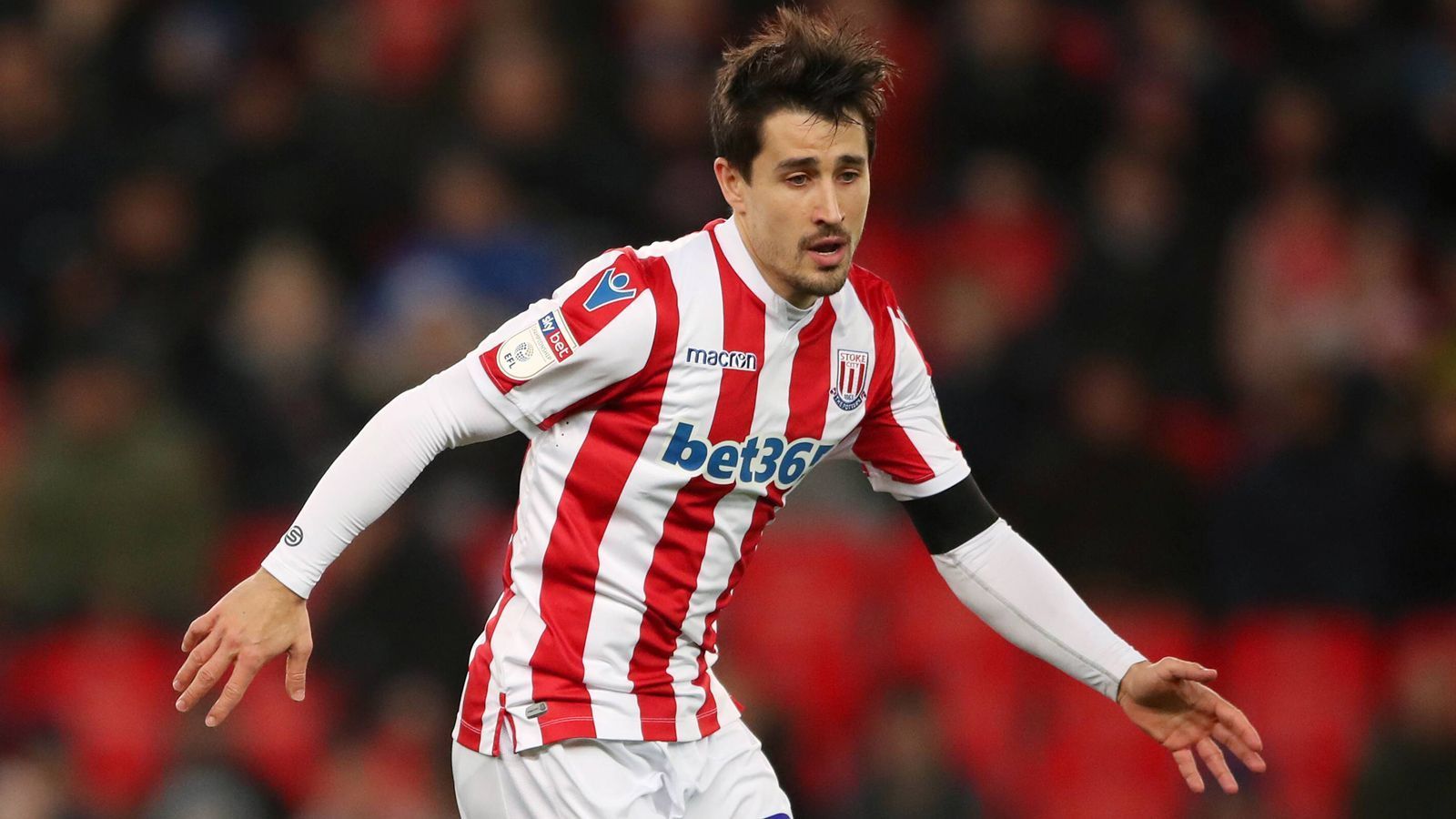 
                <strong>Bojan Krkic (Stoke City)</strong><br>
                Spiele für die spanische A-Nationalmannschaft: 1Bisherige Profi-Vereine: FC Barcelona, AS Rom, AC Mailand, Ajax Amsterdam, Stoke City, 1. FSV Mainz 05, Deportivo Alaves
              