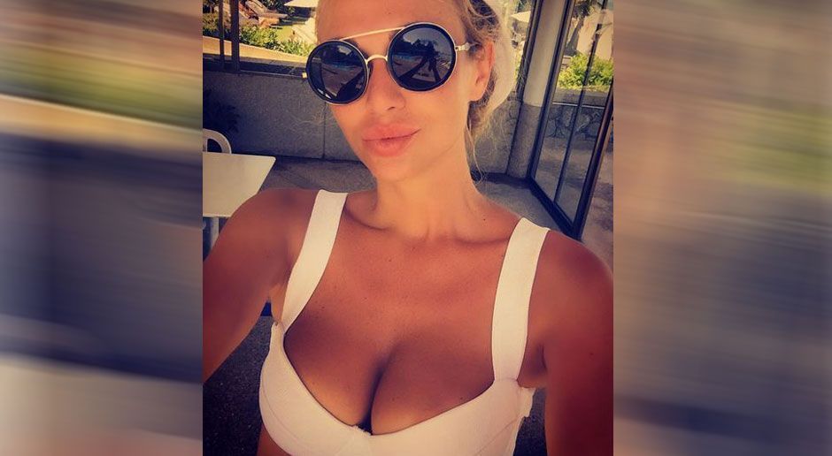 
                <strong>Das Gesicht der WM 2018: Victoria Lopyreva</strong><br>
                Auch in Sachen Selfies ist sie bereits mehr als professionell. Ob das schon das perfekte Duckface ist?
              