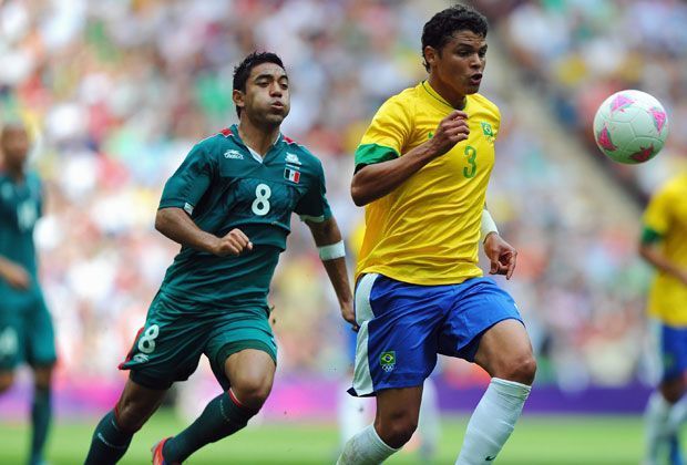 
                <strong>Thiago Silva</strong><br>
                Für Brasilien war auch noch Thiago Silva am Ball. Der Abwehrstar von Paris St. Germain durfte aufgrund der Ausnahmeregelung bei Olympia als Spieler, der älter als 23 Jahre ist, mitwirken.
              