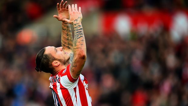 
                <strong>Marko Arnautovic (Stoke City)</strong><br>
                Marko Arnautovic hat aktuell einen Lauf: Der Stürmer von Stoke City schoss in der Auswärts-Partie gegen den FC Everton sein siebtes Saisontor. In der 90. Minute erzielte der ehemaliger Profi vom SV Werder Bremen per Strafstoß den Siegtreffer zum 4:3. Zuvor waren zwei seiner Teamkollegen erfolgreich, die ebenfalls schon Bundesliga-Erfahrung gesammelt haben ...
              