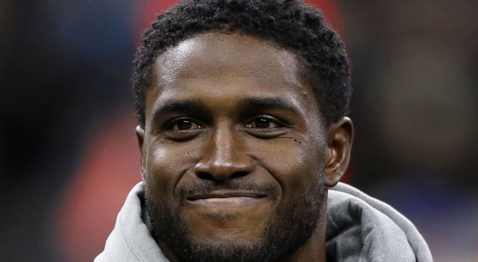 
                <strong>Top: Reggie Bush (Heisman Trophy Winner 2005)</strong><br>
                Der Running Back wurde im Jahre 2006 an zweiter Position von den New Orleans Saints gedraftet, mit denen er in der Saison 2009 den Super Bowl gewann. 2008 wurde er zum All-Pro berufen. Seine weiteren Stationen waren die Miami Dolphins, die Detroit Lions, die San Francisco 49ers und die Buffalo Bills. Da ihm später illegale Zuwendungen während der College-Zeit vorgeworfen wurden, gab er seine Auszeichnung als Heisman Trophy Winner wieder zurück.
              